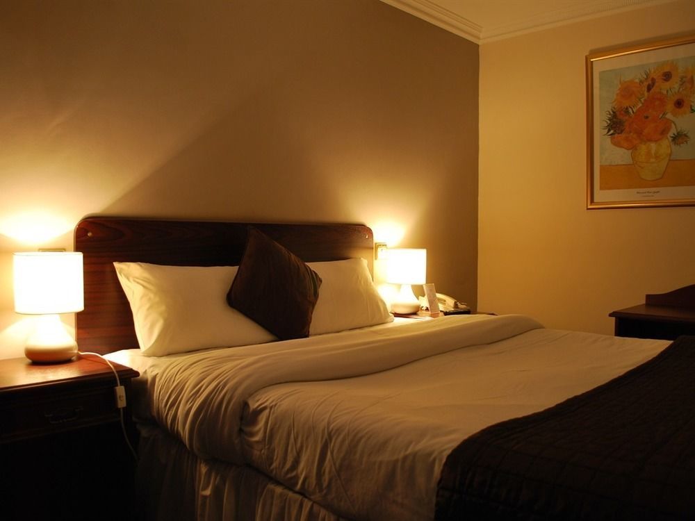 The George Hotel Пенборн Экстерьер фото